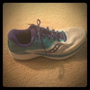 Saucony Ride 10 Running Shoes Size 10